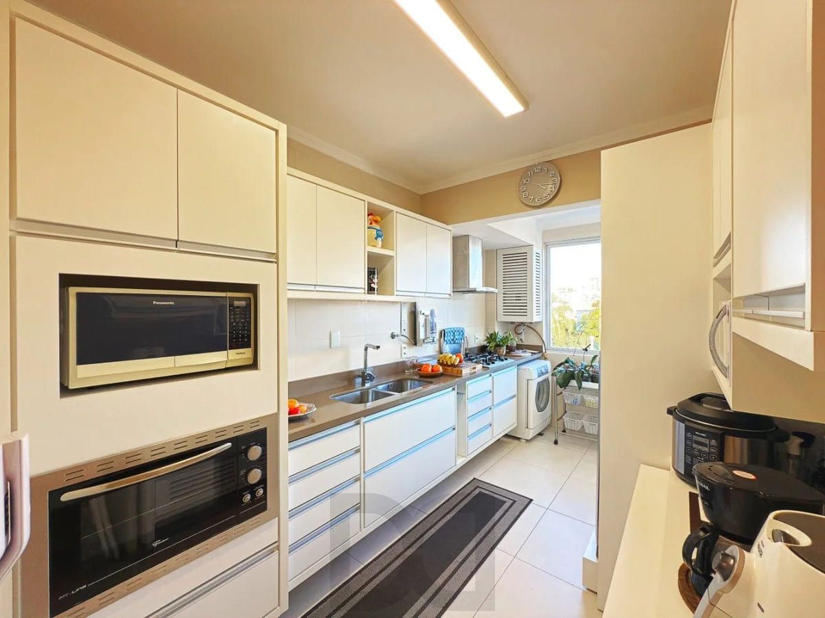 Apartamento de 3 dormitórios à venda em Bairro Auxiliadora, Porto Alegre. — foto 10
