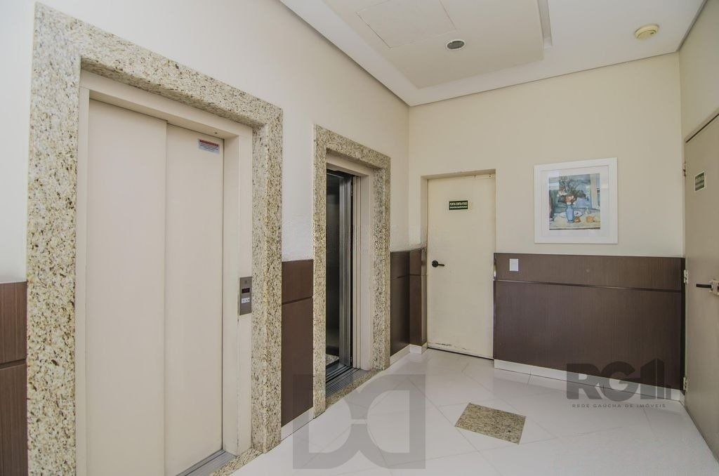 Apartamento 95m² - semi mobiliado, 3 dormitórios, 1 suíte e 2 vagas no bairro Passo da Areia — foto 19