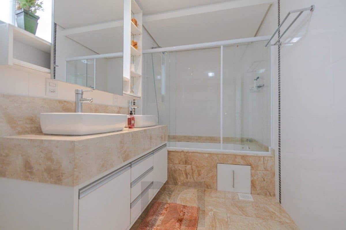 Casa de 3 dormitorios à venda em bairro Ipanema, Porto Alegre. — foto 22