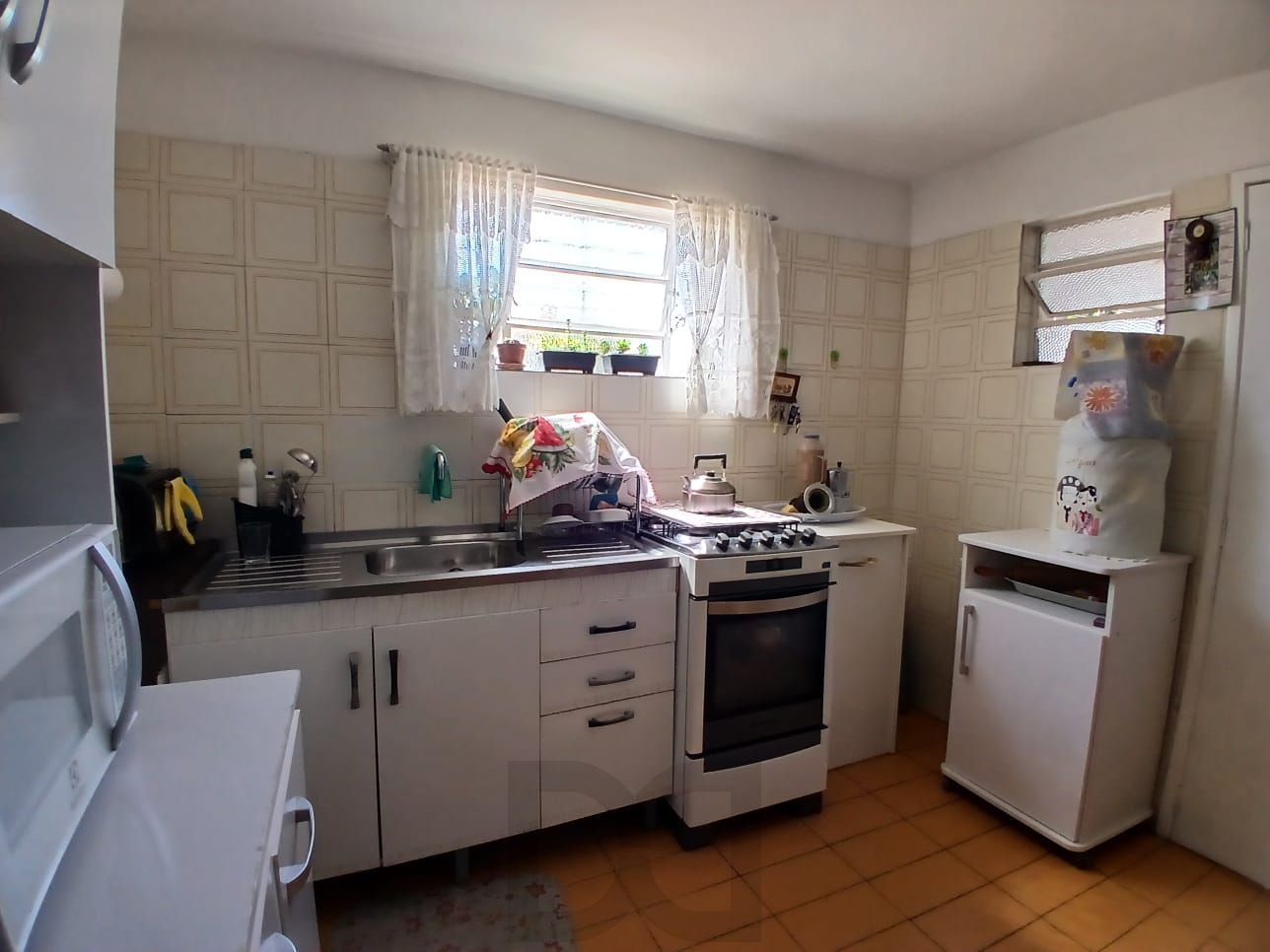 Casa com 03 dormitorios e amplo jardim no bairro Santa Tereza /RS — foto 22