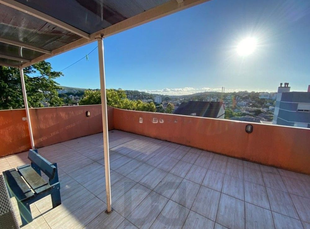 Casa 2 dormitórios à venda Rua Doutor Álvaro Furtado, Medianeira - Porto Alegre — foto 3