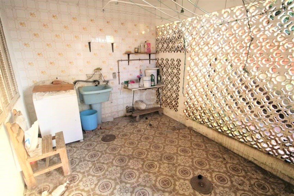 Casa para Venda - 287m², 3 dormitórios, sendo 2 suites, 4 vagas - Nonoai — foto 32