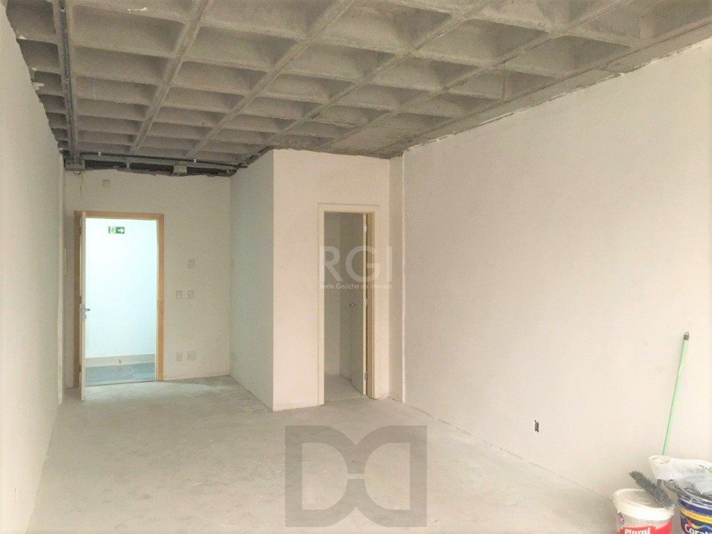 Conjunto/Sala para Venda - 32.33m², 0 dormitórios, Chácara das Pedras — foto 1