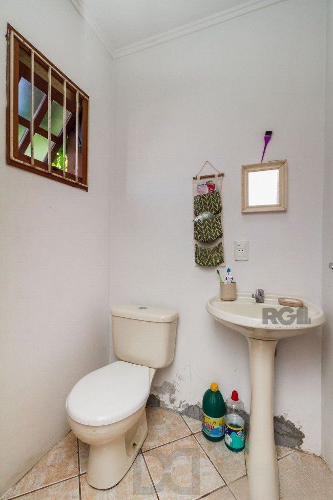 Casa de 117m² - 3 dormitórios e 1 vaga no bairro Hípica — foto 3