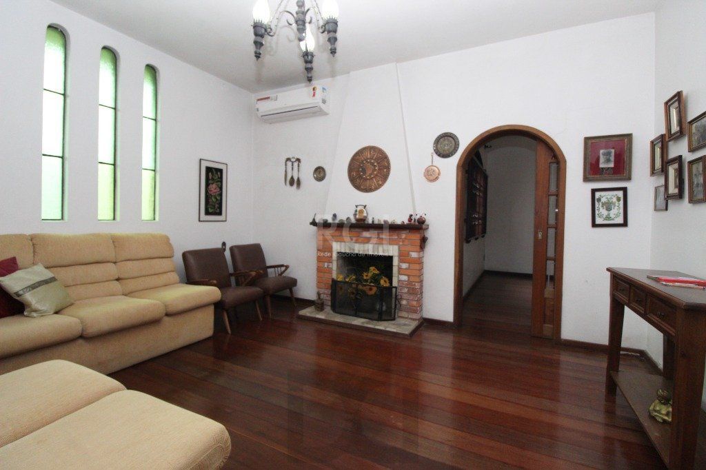 Casa para Venda - 406.36m², 6 dormitórios, sendo 6 suites, 2 vagas - Chácara das Pedras — foto 5