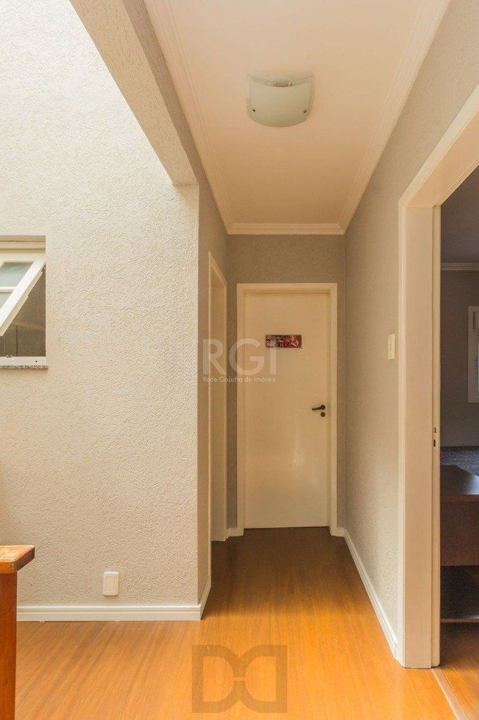 Casa à venda - 230m², 4 quartos, sendo 2 suítes, churrasqueira, piscina e 03 vagas de garagem — foto 10