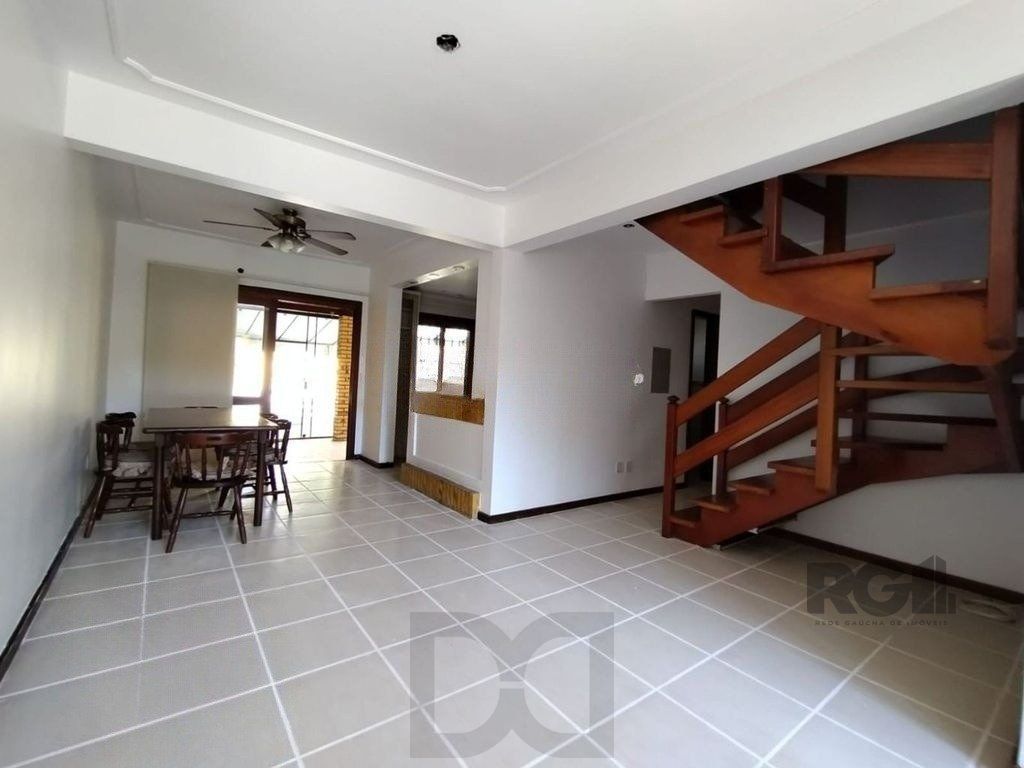 Casa de 3 dormitórios no bairro Ipanema - Porto Alegre — foto 2