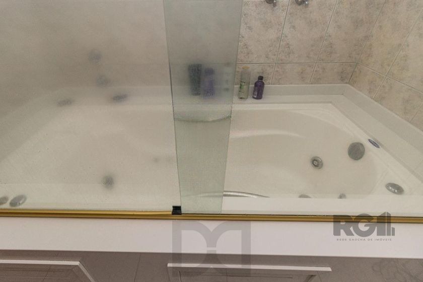 Casa Mista 266m² - 4 dormitórios, 1 suíte, 3 vagas no bairro Parque Santa Fé — foto 7
