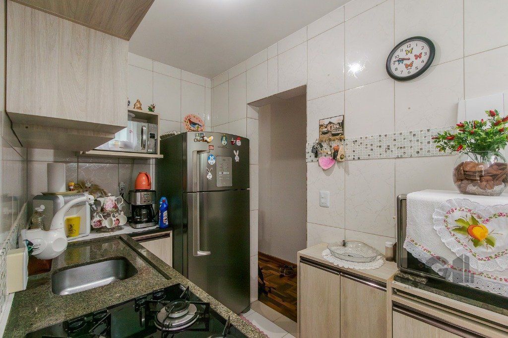 Apartamento de 02 dormitórios com vaga no Lindoia Porto Alegre /RS — foto 5