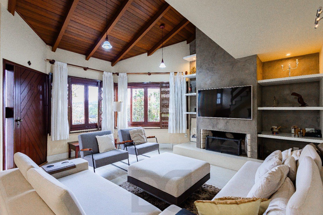 Casa de 4 dormitórios e 208m² à venda no Bairro Jardim Botânico, Porto Alegre. — foto 5