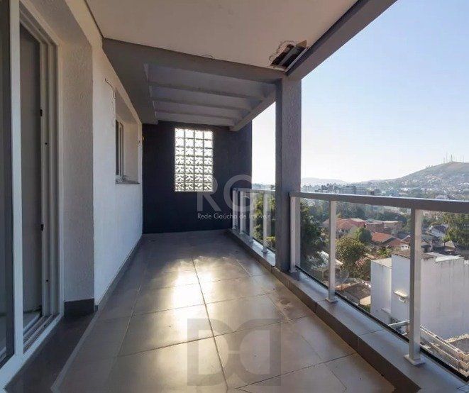 Casa para Venda - 377m², 4 dormitórios, sendo 2 suítes, 3 vagas - Teresópolis — foto 4