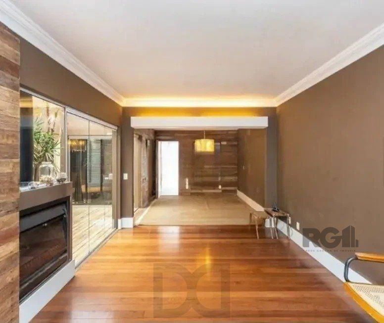 Excelente casa de 220m² com 3 dormitórios no bairro Tristeza. — foto 3