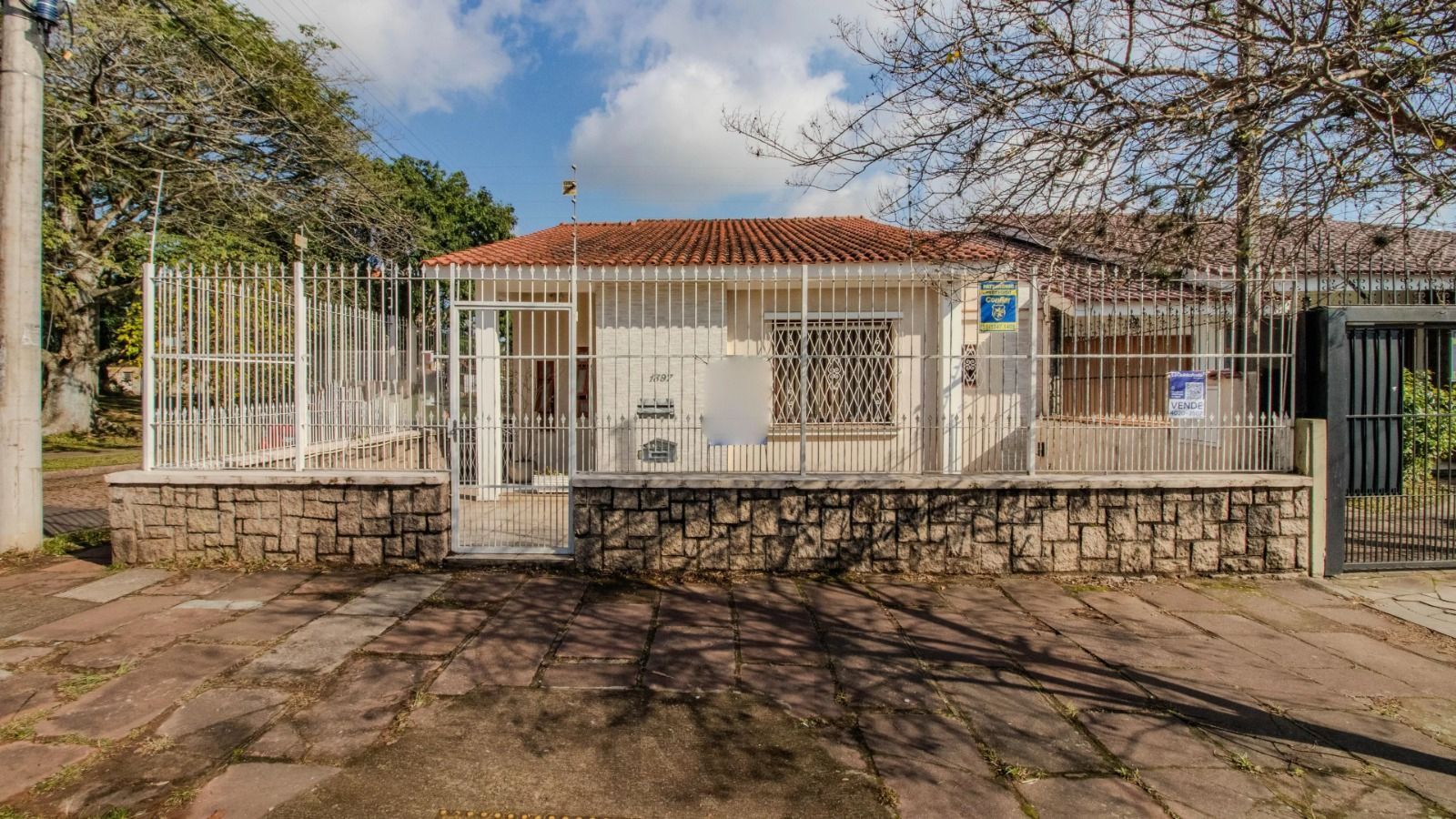 Casa à venda com 173m², 2 quartos e 3 vagas no bairro Vila Ipiranga- Porto Alegre/RS — foto 14