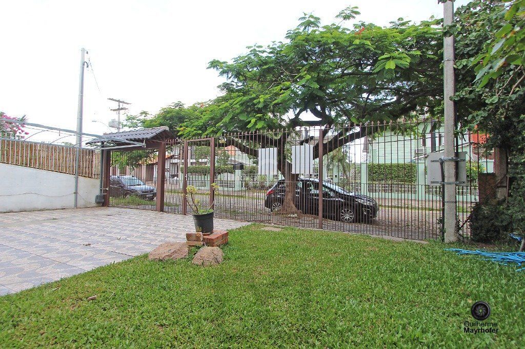 Casa para Venda - 177.58m², 3 dormitórios, sendo 1 suites, 4 vagas - Guarujá — foto 6