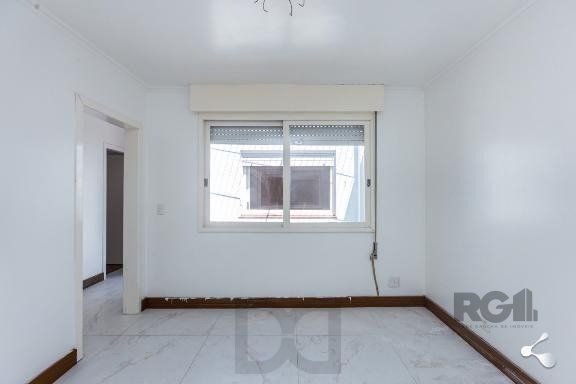 Casa 03 quartos, Bairro Sarandi. — foto 7