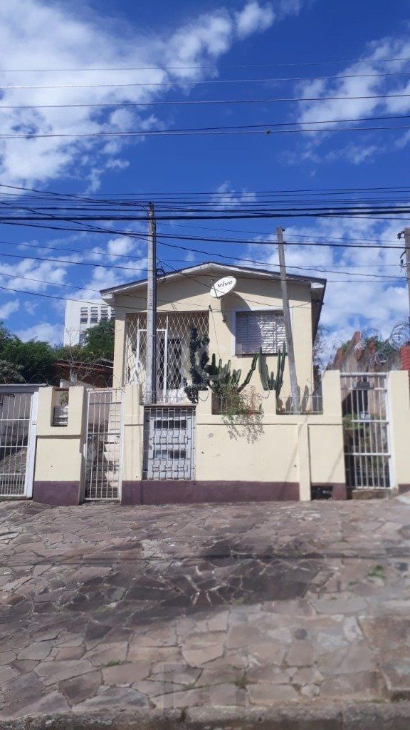 Terreno para Venda - 366m², Bairro Nonoai — foto 1