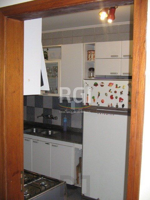 Casa para Venda - 260m², 3 dormitórios, sendo 1 suites, 7 vagas - Nonoai — foto 16