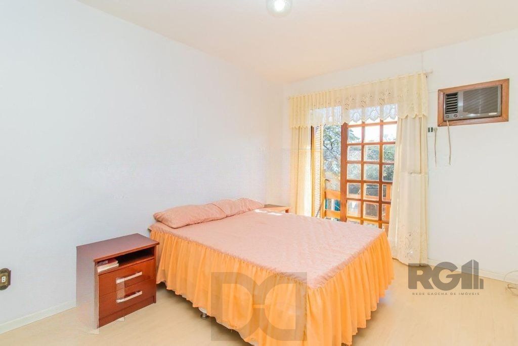Casa de 4 dormitórios no bairro Cavalhada — foto 10