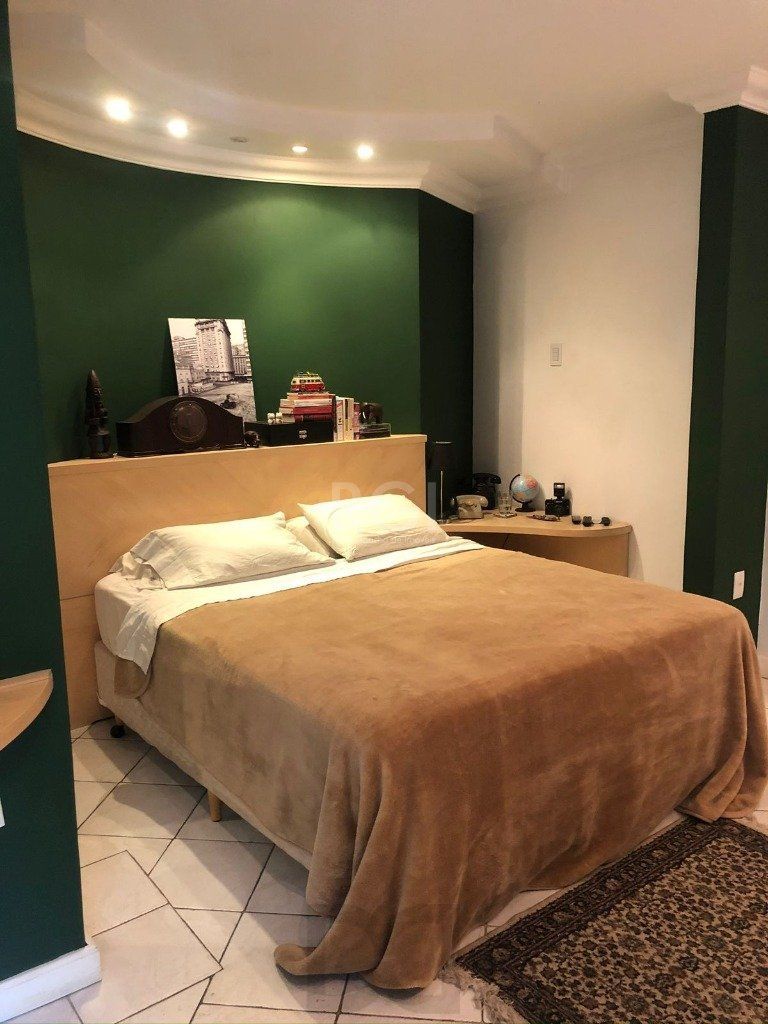 Casa para Venda - 260m², 3 dormitórios, sendo 2 suites, 2 vagas - Nonoai — foto 5