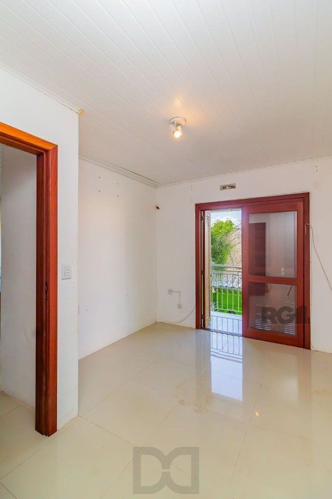 Casa de 4 dormitórios no bairro Belém Novo — foto 24