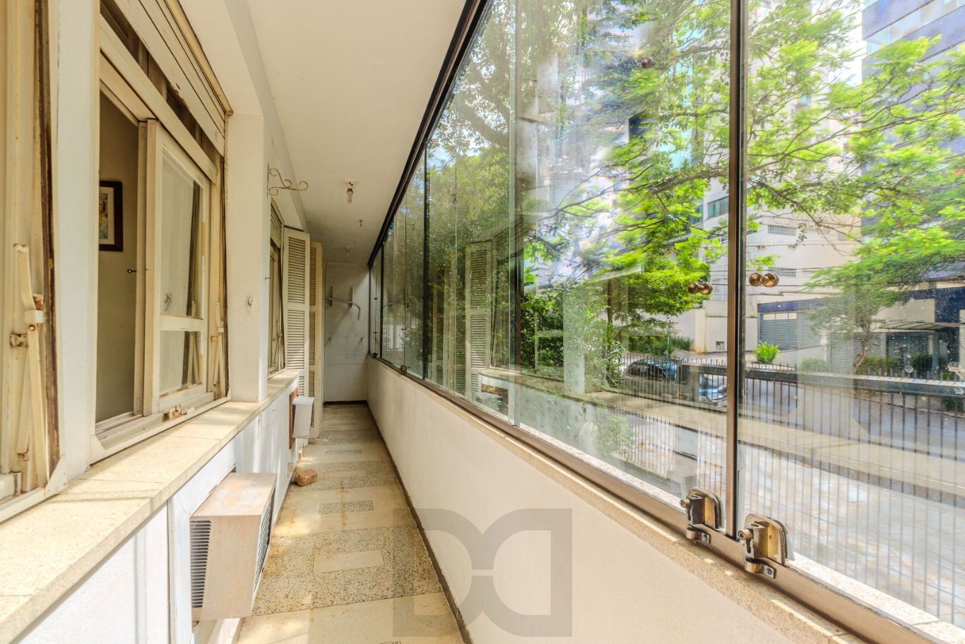 Apartamento com 3 quartos e 124m² à venda em Petrópolis, Porto Alegre. Rua Coronel Corte Real, Petrópolis, Porto Alegre — foto 1