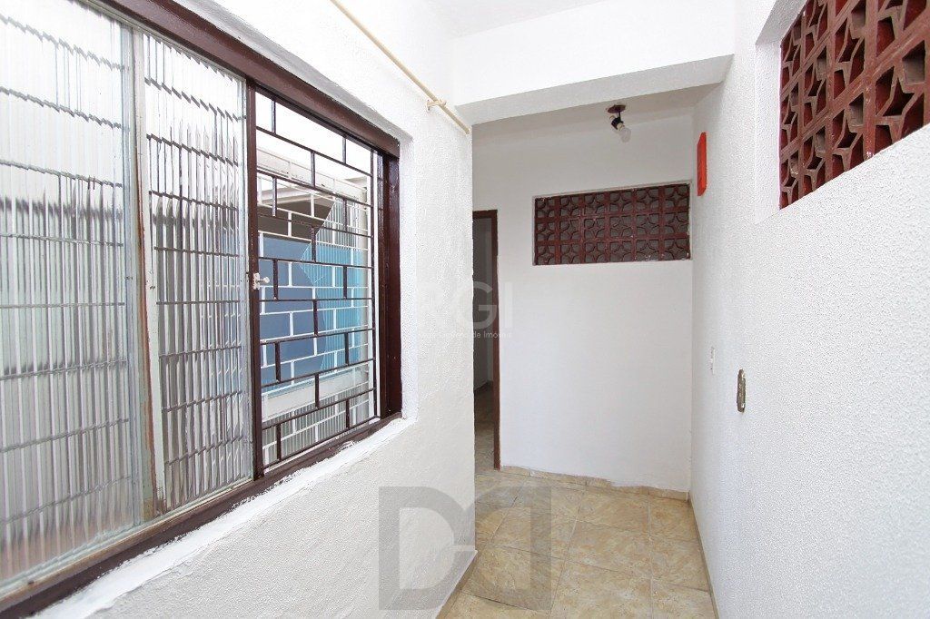 Casa para Locação/Aluguel - 240m², 4 dormitórios, 6 vagas - Nonoai — foto 32