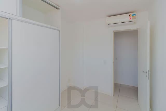 Apartamento de 2 dormitórios à venda em São Geraldo, Porto Alegre. — foto 10