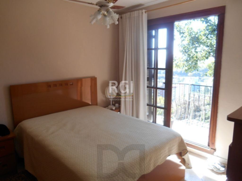 Casa para Venda - 185m², 4 dormitórios, sendo 2 suites, 4 vagas - Nonoai — foto 11