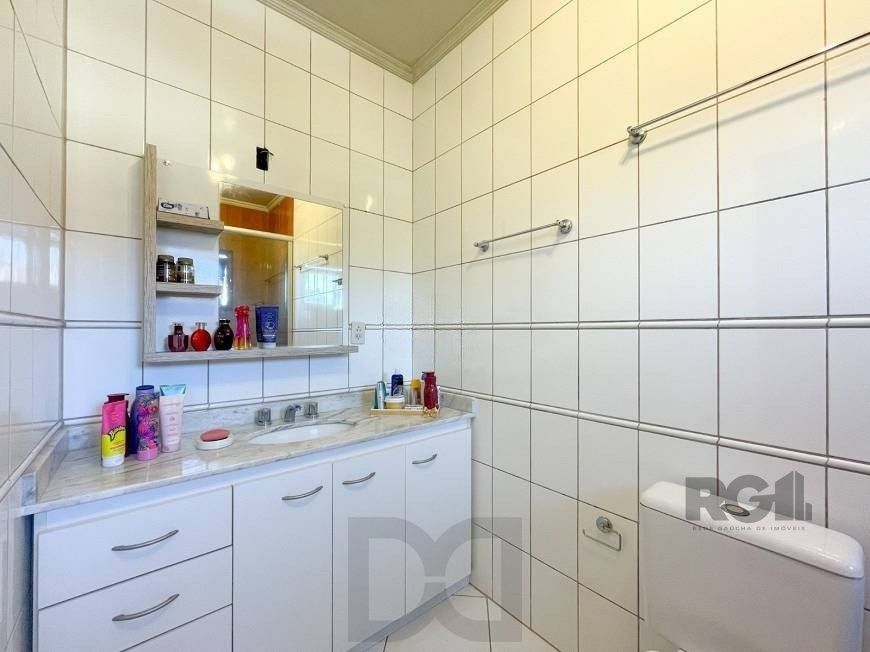 Excelente casa de 121m² com 3 dormitórios e 2 vagas. — foto 13