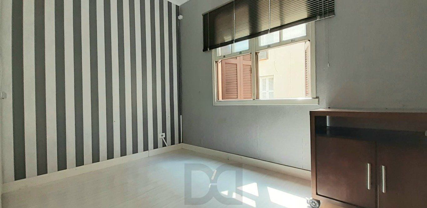 Apartamento de 2 dormitórios à venda no Bairro Menino Deus, Porto Alegre — foto 5