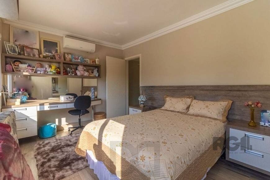 Casa 280m² - 3 dormitórios, 1 suíte, 2 vagas no bairro Jardim Itú — foto 19