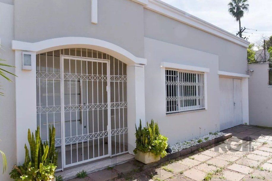 Casa de 197m² - 5 dormitórios, 3 vagas no bairro Rubem Berta — foto 41