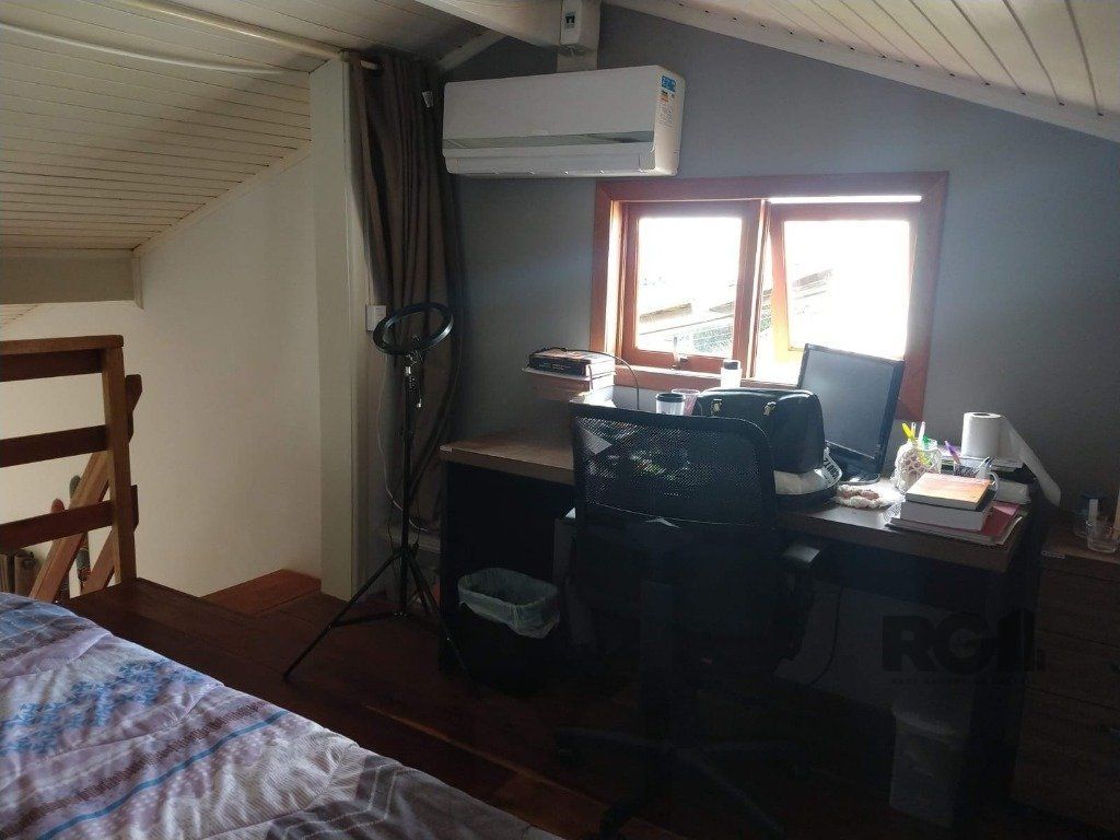 Casa com 3 dormitórios no bairro Ipanema — foto 10