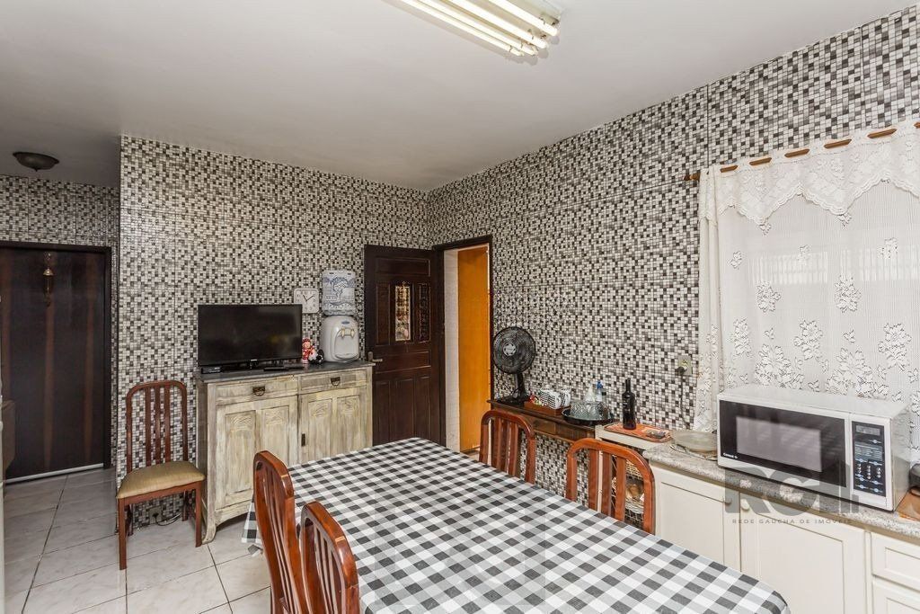 Casa 210m² - 3 dormitórios, 2 vagas — foto 19