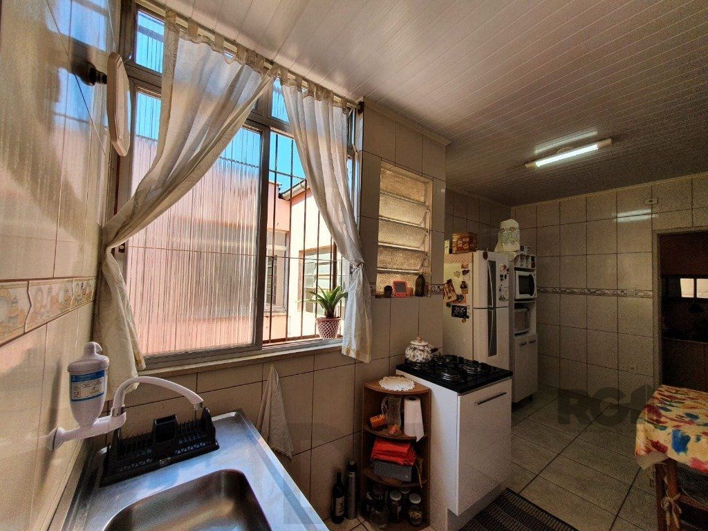 Apartamento de 2 dormitórios no Bairro Medianeira — foto 10
