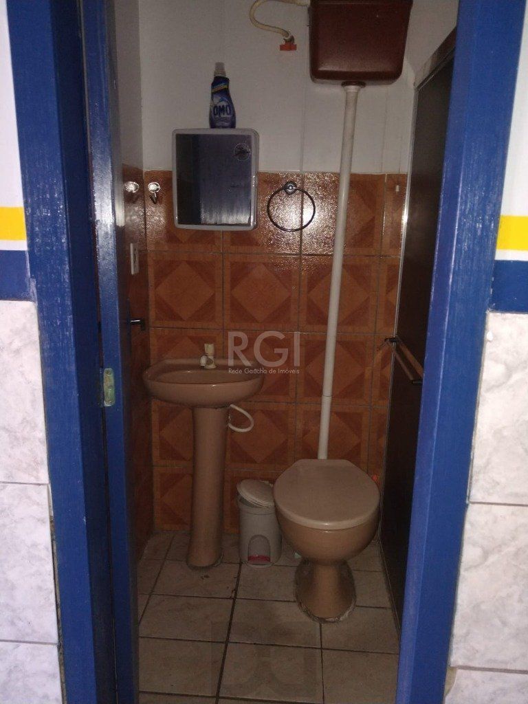 Casa para Venda - 76m², 5 dormitórios, 3 vagas - Santo Antonio — foto 11