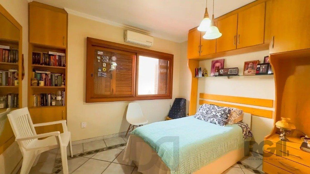 Casa com 4 quartos no bairro nonoai — foto 15