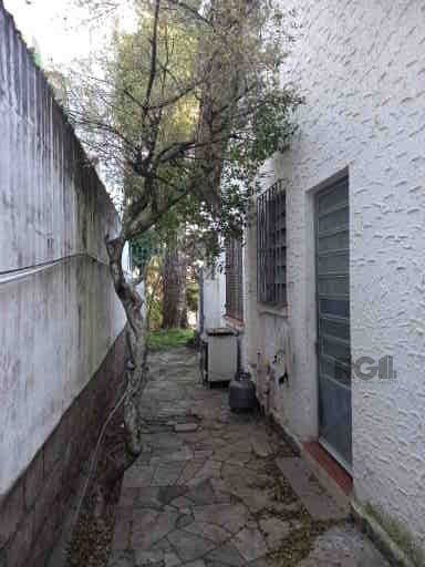 Casa para Venda - 250m², 3 dormitórios,  - Medianeira — foto 32