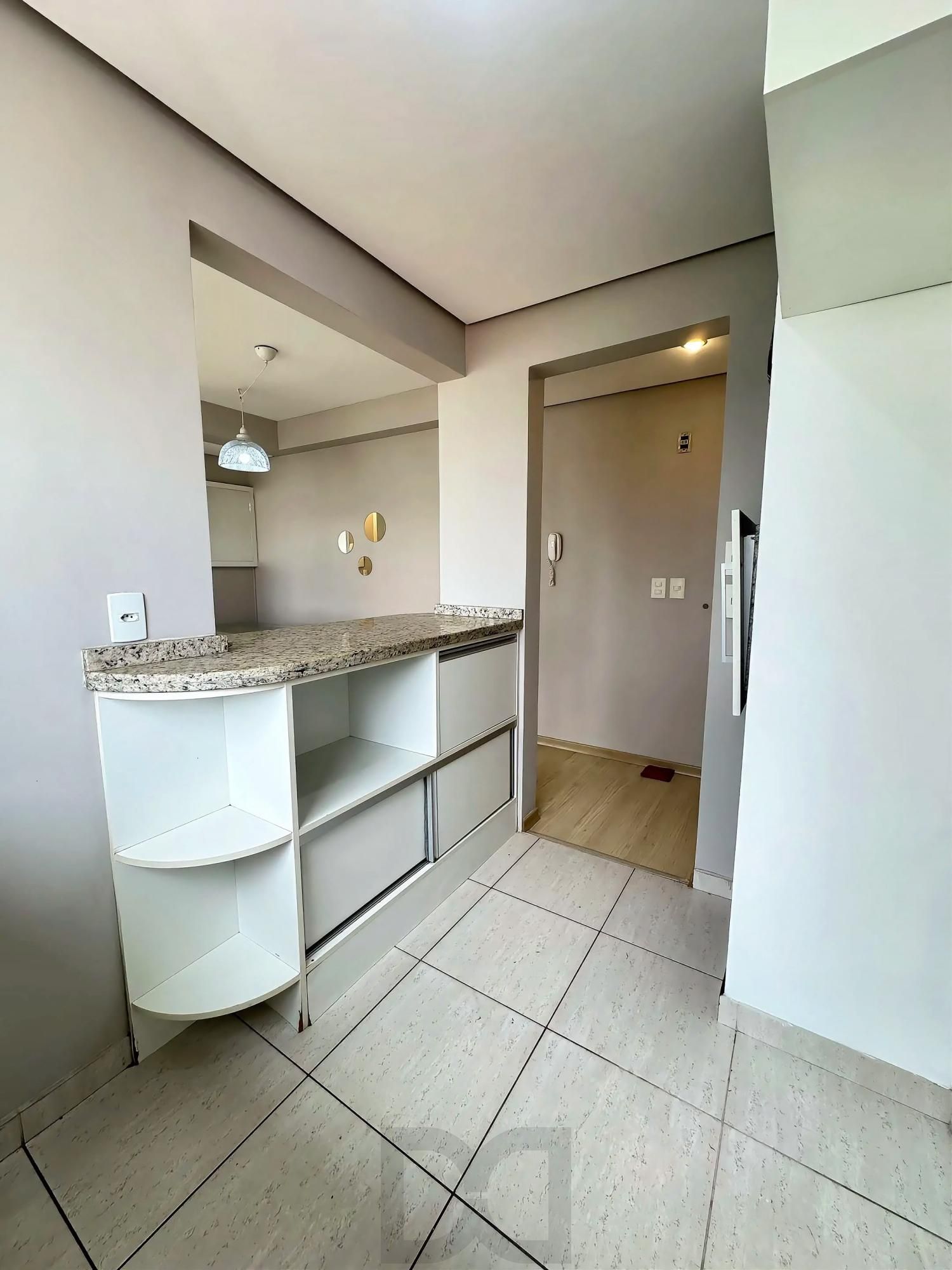 Apartamento de 02 dormitórios com suite no bairro Menino Deus — foto 5