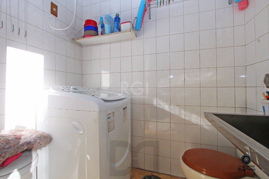 Casa para Venda - 180m², 3 dormitórios, sendo 1 suites, 3 vagas - Parque dos Maias — foto 33