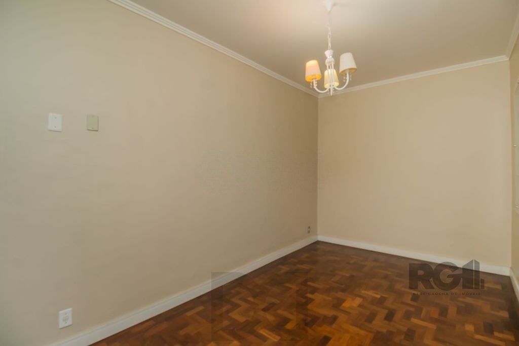Excelente casa de 389,53m² com 8 dormitórios e 3 vagas. — foto 6