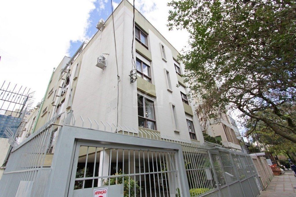 Apartamento 123m² - 3 dormitórios, 1 suíte e 1 vaga de garagem no bairro Petrópolis — foto 17