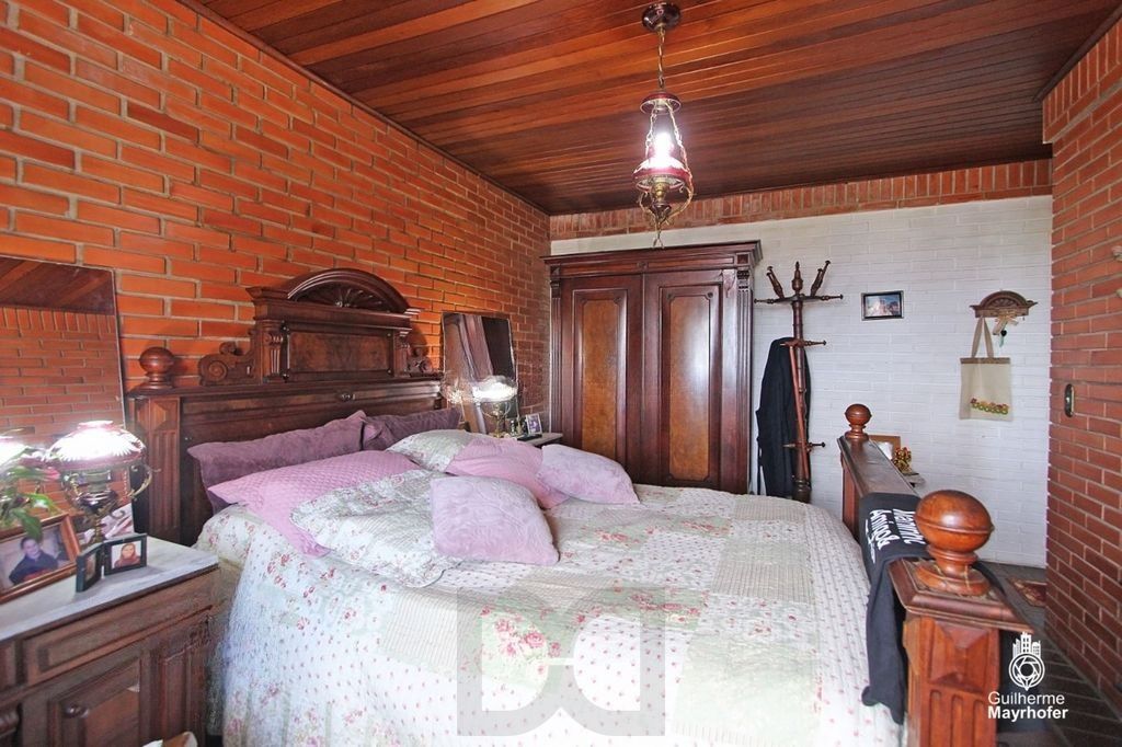 Casa para Venda - 3 dormitórios, sendo 1 suites, 2 vagas - São Caetano — foto 32