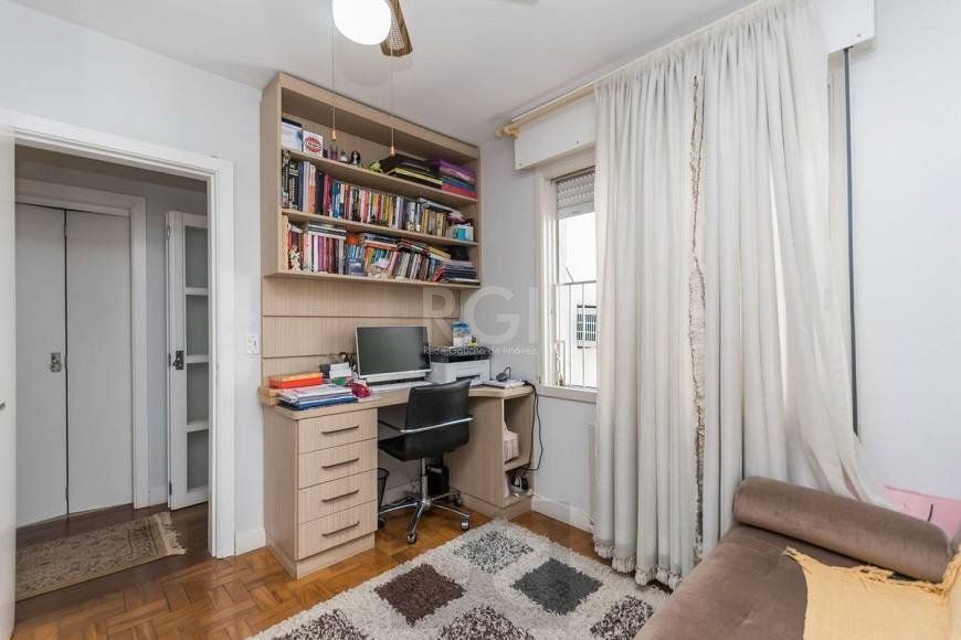 Cobertura para Venda - 180m², 3 dormitórios, sendo 1 suites, 1 vaga - Petrópolis — foto 14
