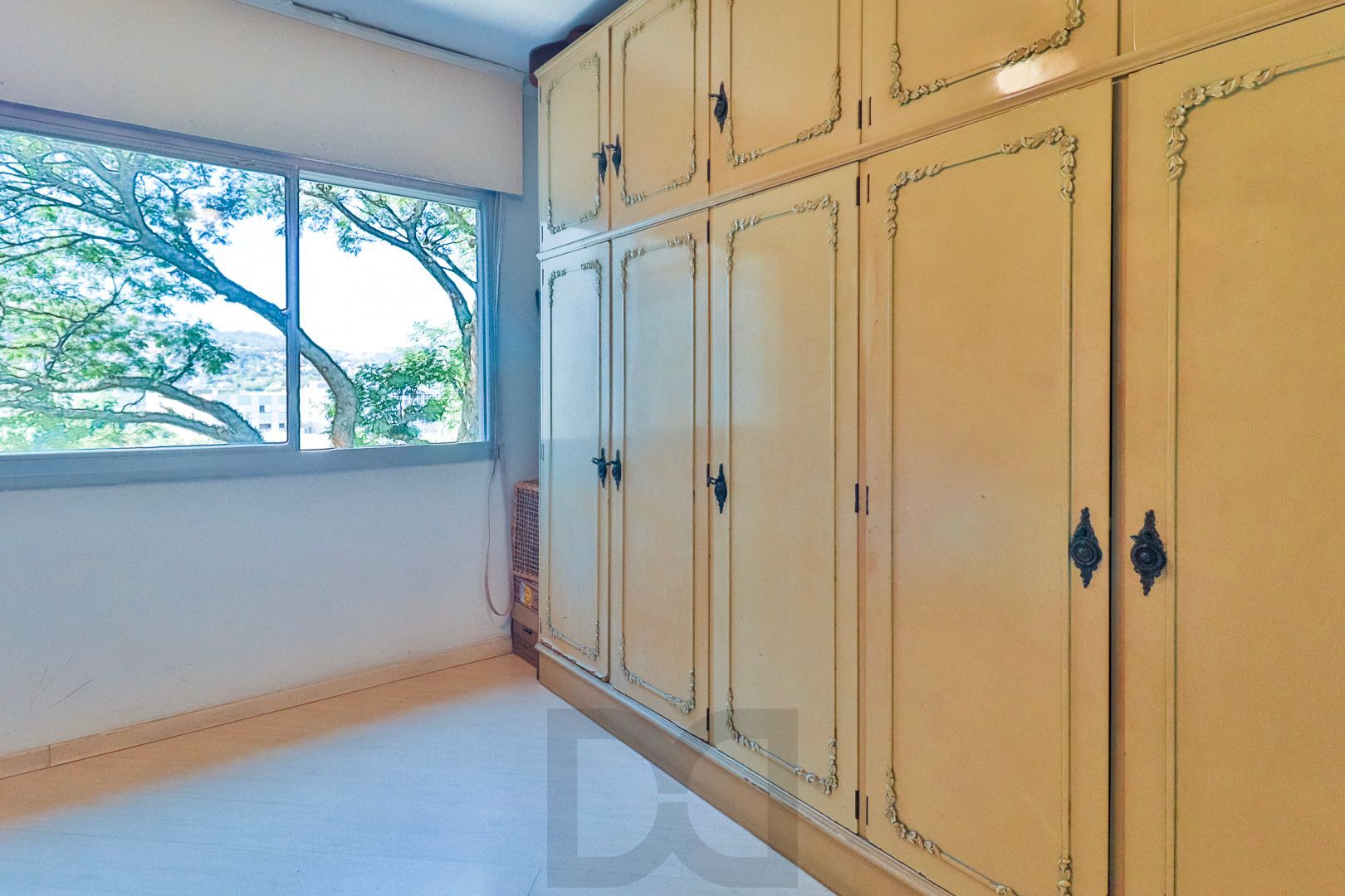 Apartamento para venda de 3 dormitórios, no bairro Teresópolis em Porto Alegre/RS. — foto 30