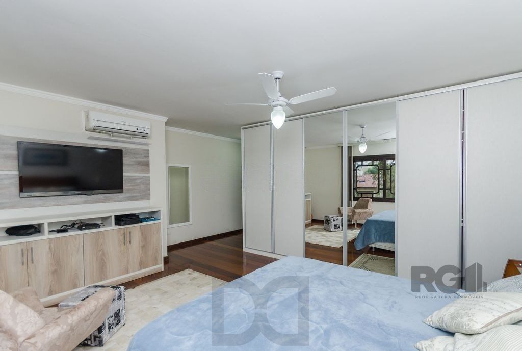 Excelente casa de 379m² com 3 dormitórios, piscina e 4 vagas. — foto 7