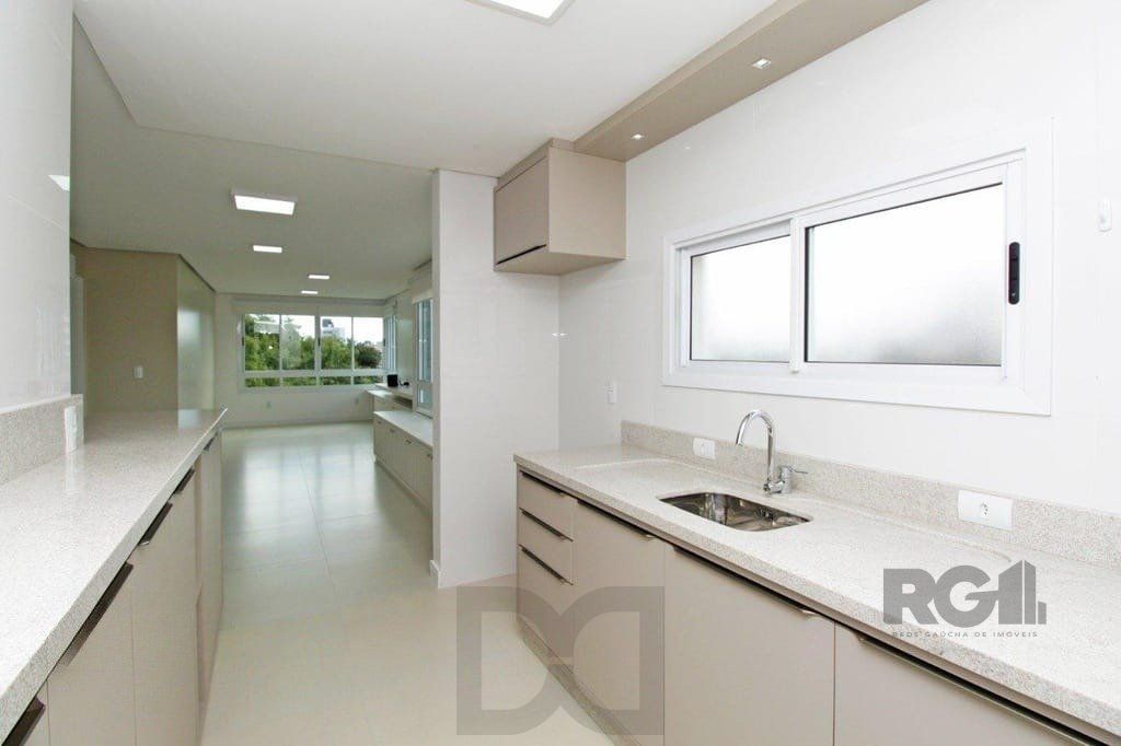 Excelente apartamento de 98m² com 3 dormitórios e 2 vagas. — foto 8