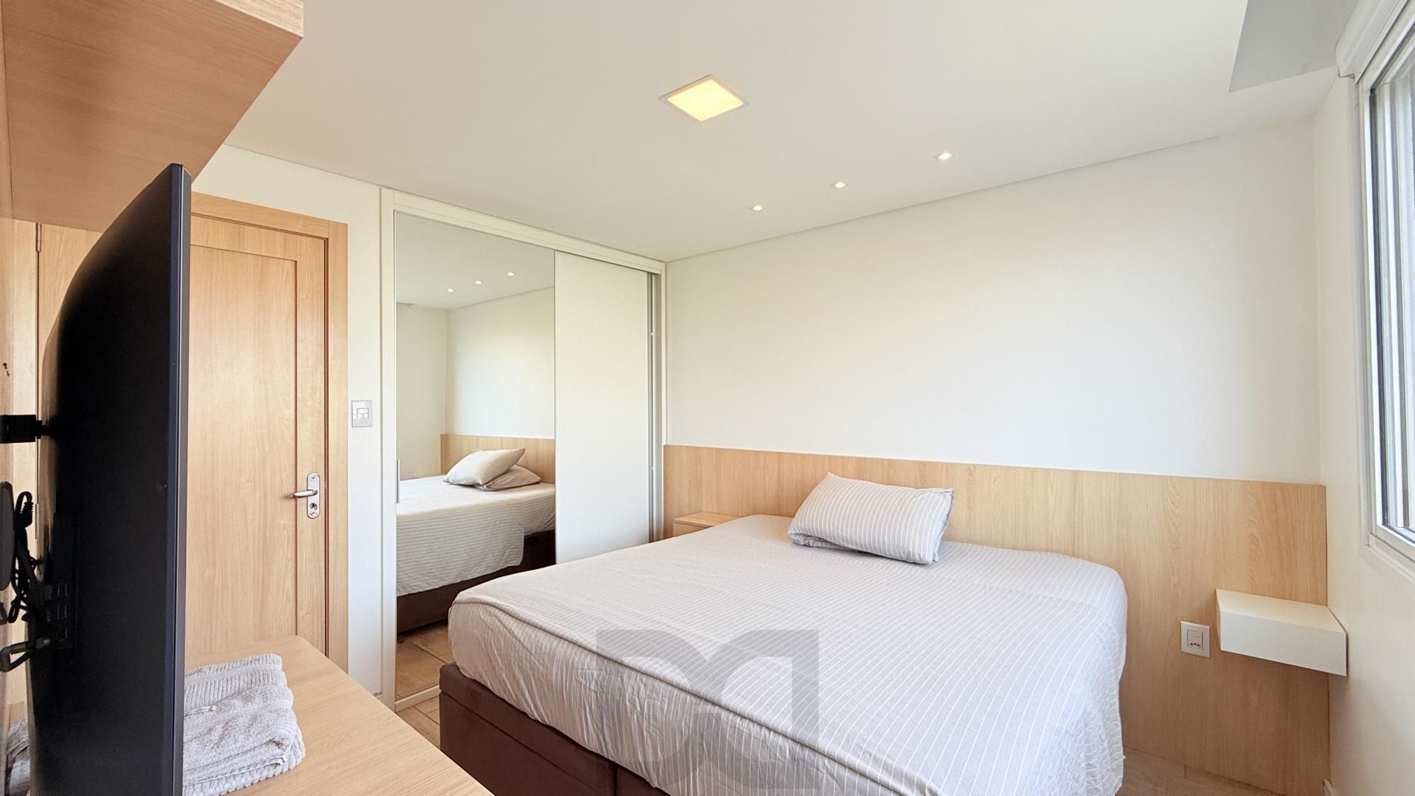 Apartamento de 2 dormitorios á venda no Bairro Centro Histórico. — foto 14