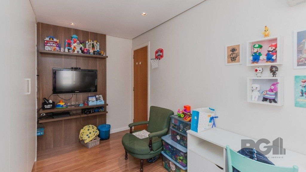 Excelente casa em condomínio de 249m² com 03 dormitórios e 4 vagas. — foto 16