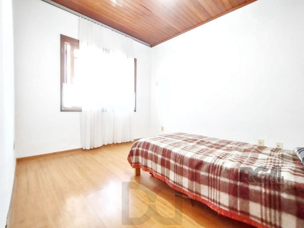 Casa de 3 dormitórios, bairro São Sebastião — foto 15